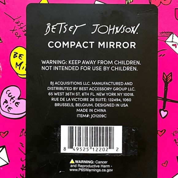 Betsey Johnson Gold Glitter Compact Mirror - Picture 4 of 4